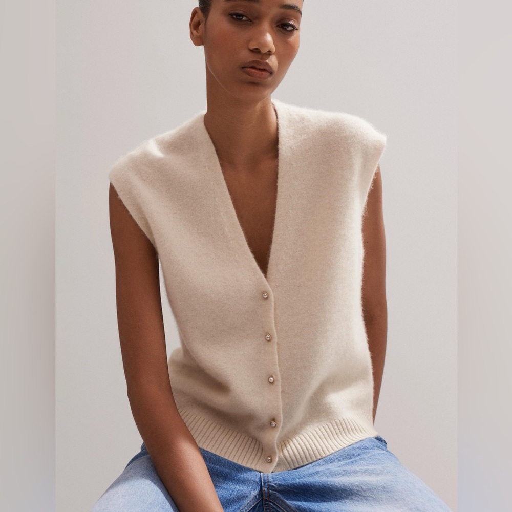 ME+EM Cream Cashmere V-Neck Sweater Vest